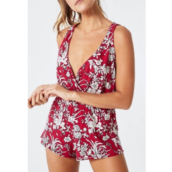 Spiritual Gangster Pants - Spiritual Gangster Surplice Floral Print Romper M